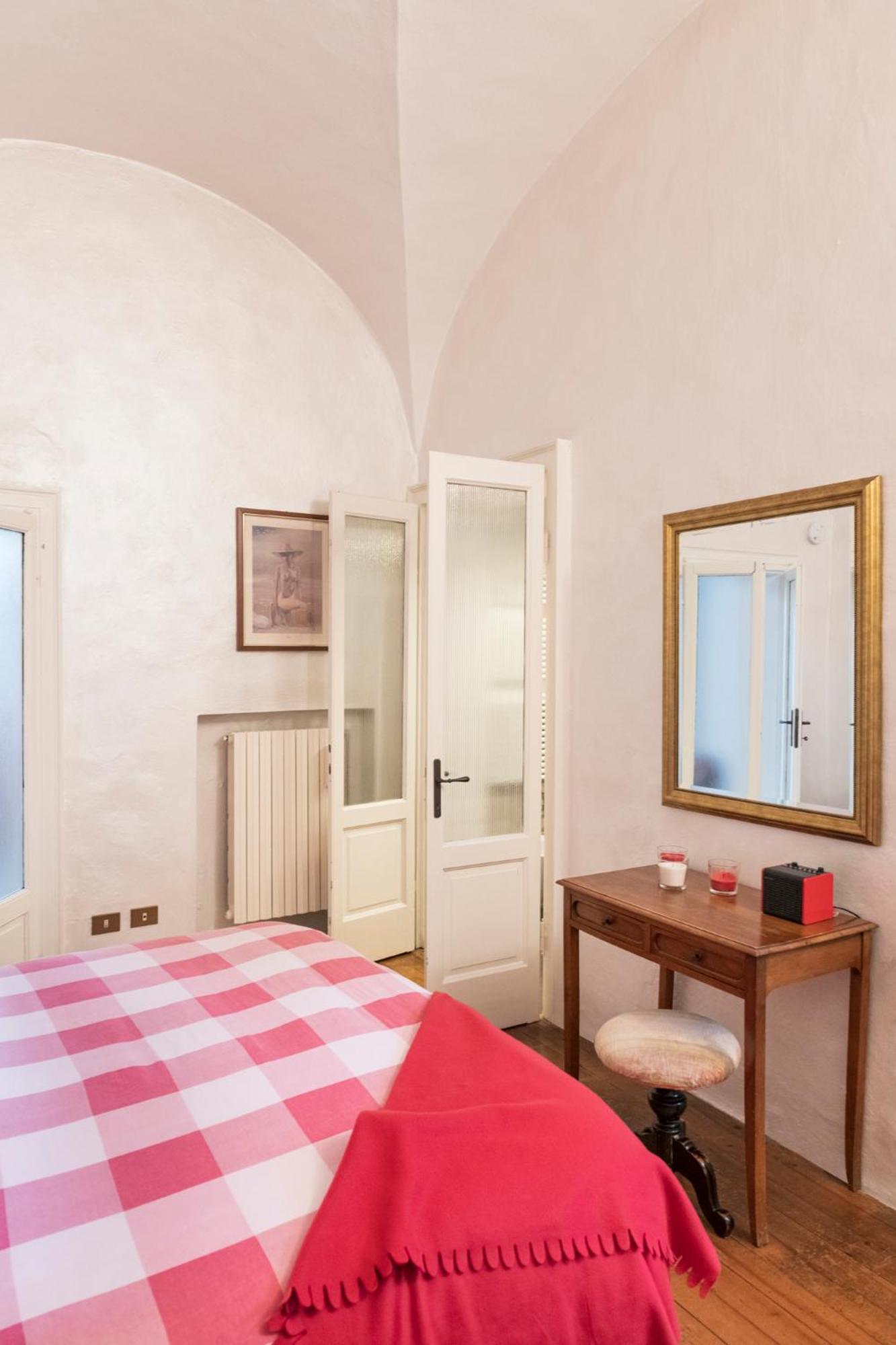 Sweet Home Pitti Crema Exterior foto